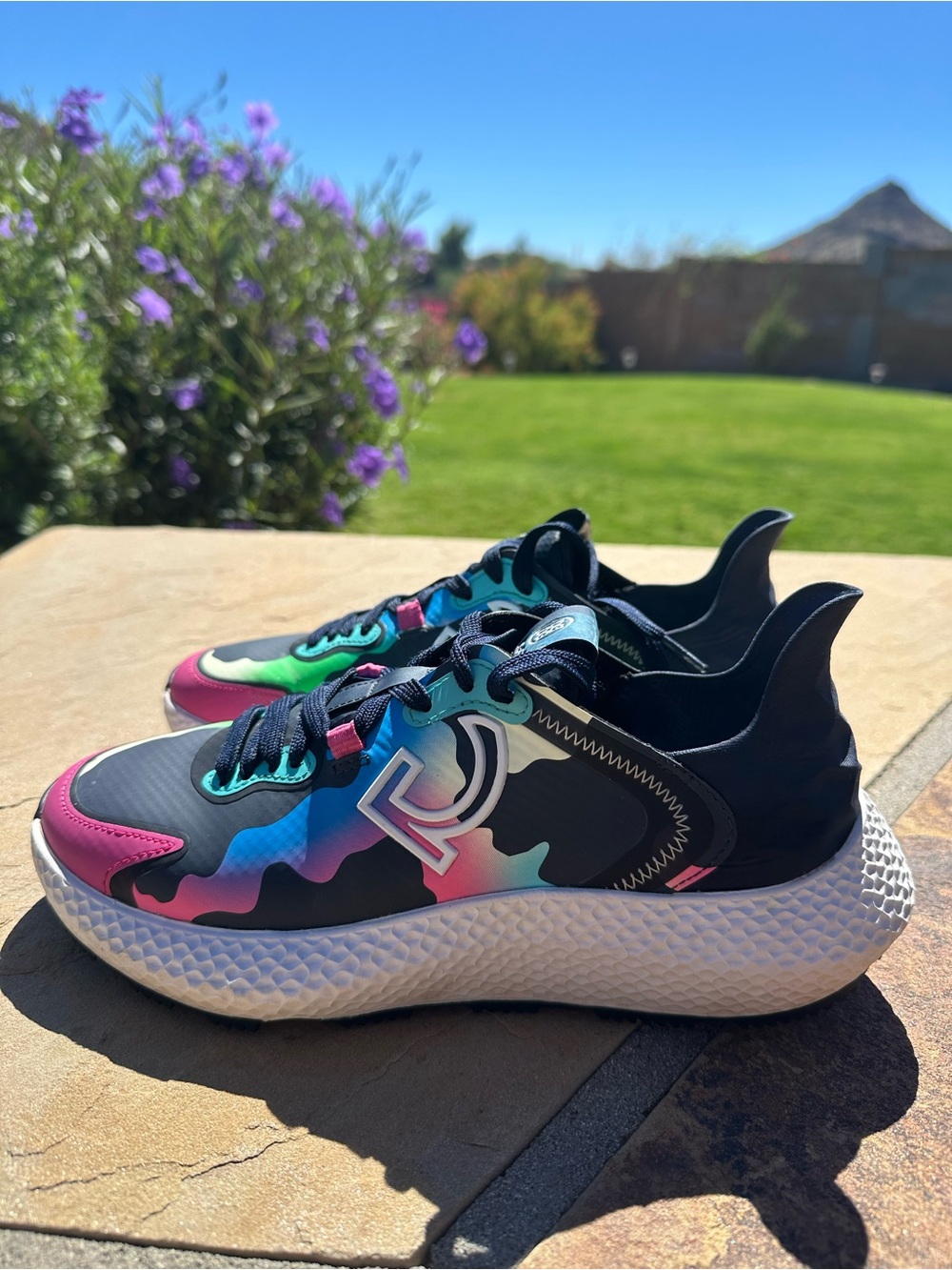 G/FORE Women’s Golf Shoes Navy Multi Color Size 8
